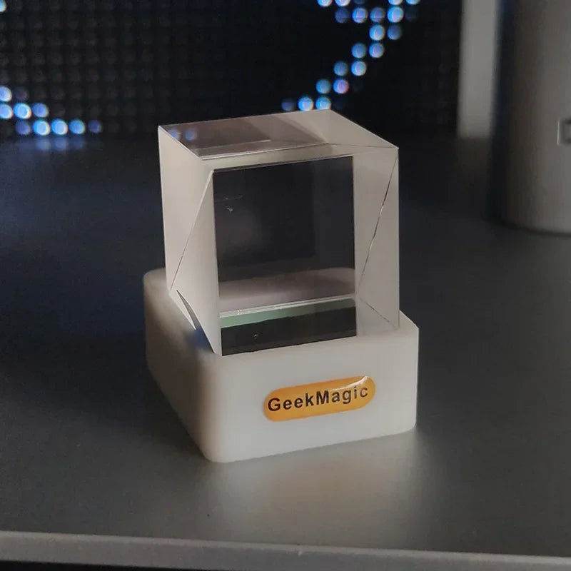 LumiCube - Holographic Crystal Cube Success